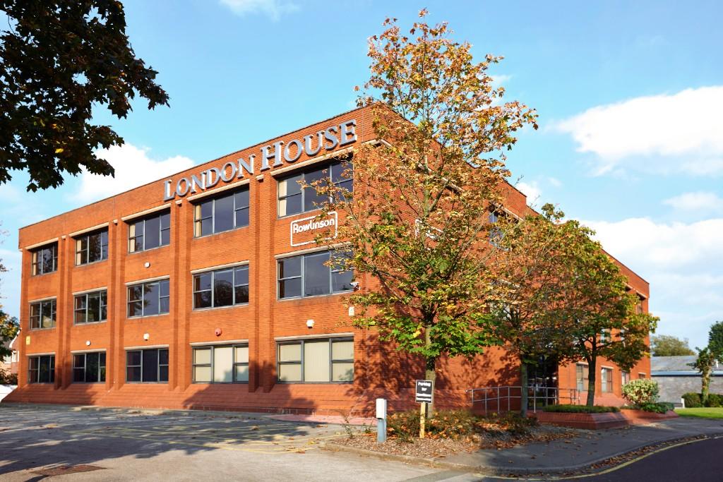 Main image of property: London Road South, SK12