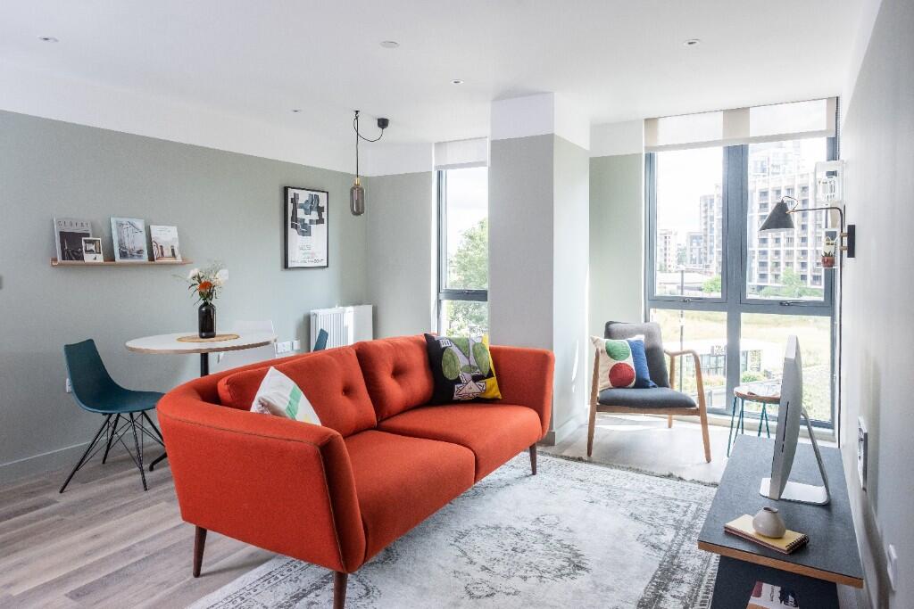 Main image of property: Dingwall Road, Croydon, London, CR0