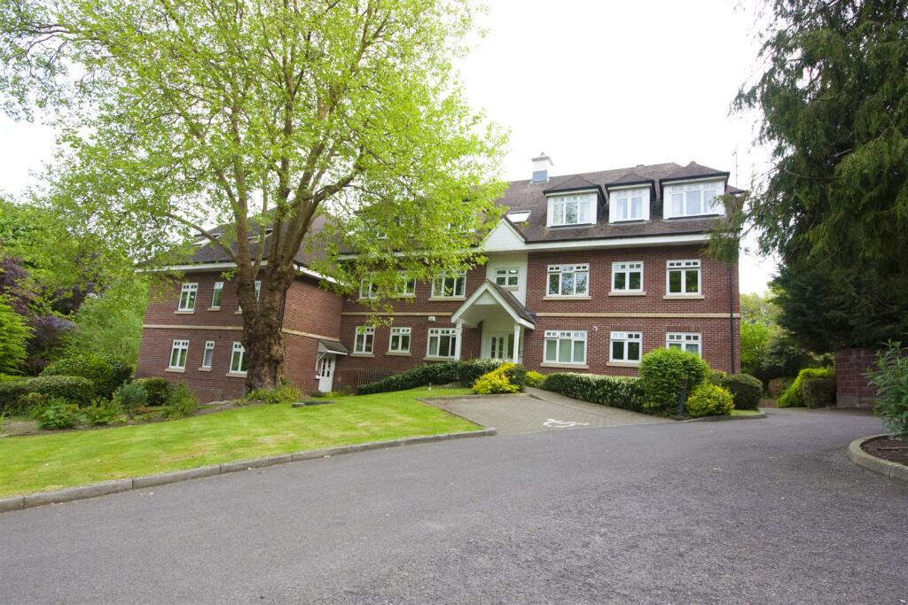 Additional property image - Greenleaves, Clays Hill, Bramber