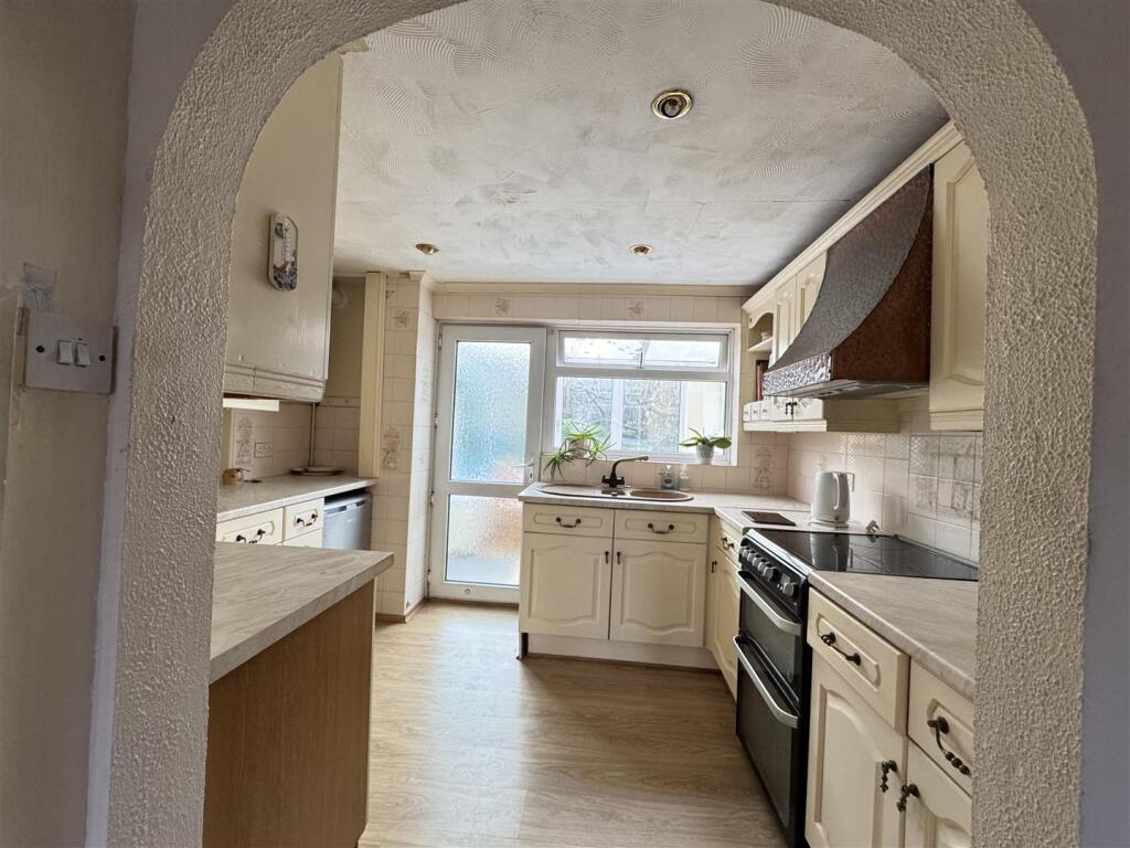 Additional property image - Manor Road, Upper Beeding, Steyning