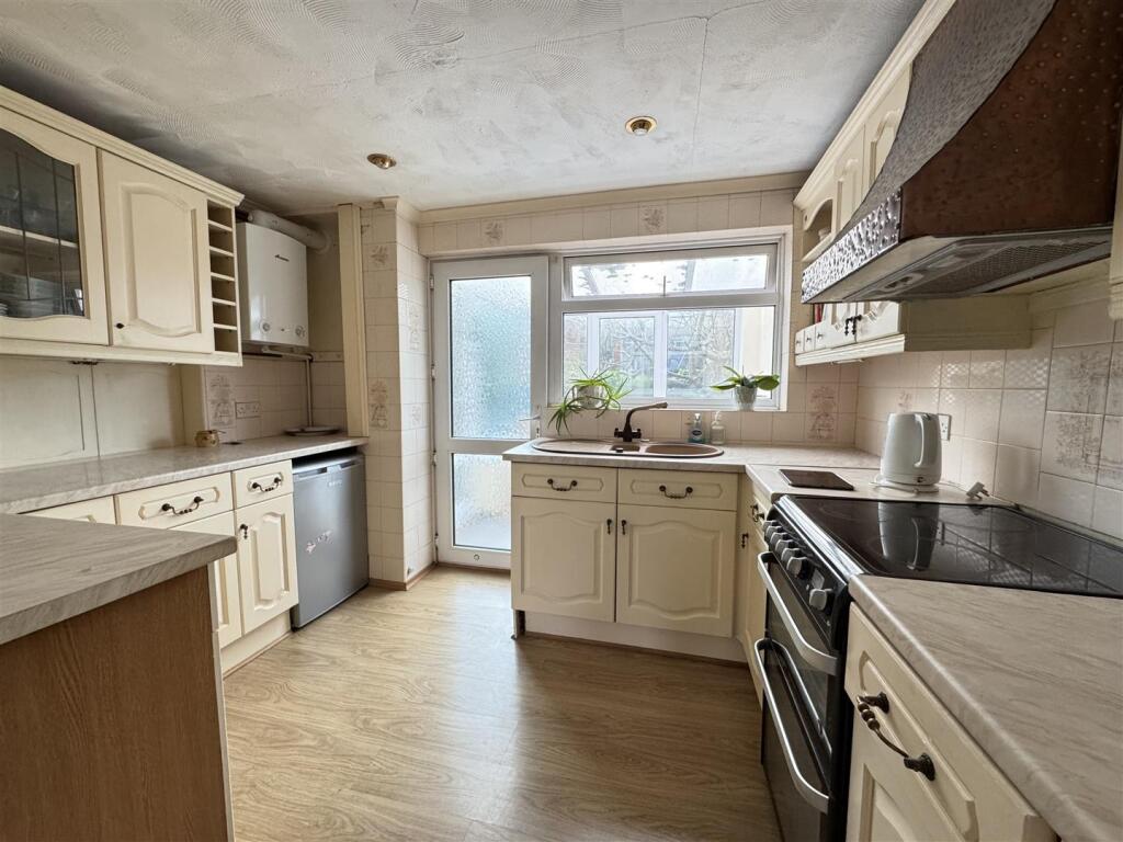 Additional property image - Manor Road, Upper Beeding, Steyning