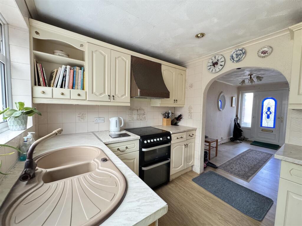 Additional property image - Manor Road, Upper Beeding, Steyning