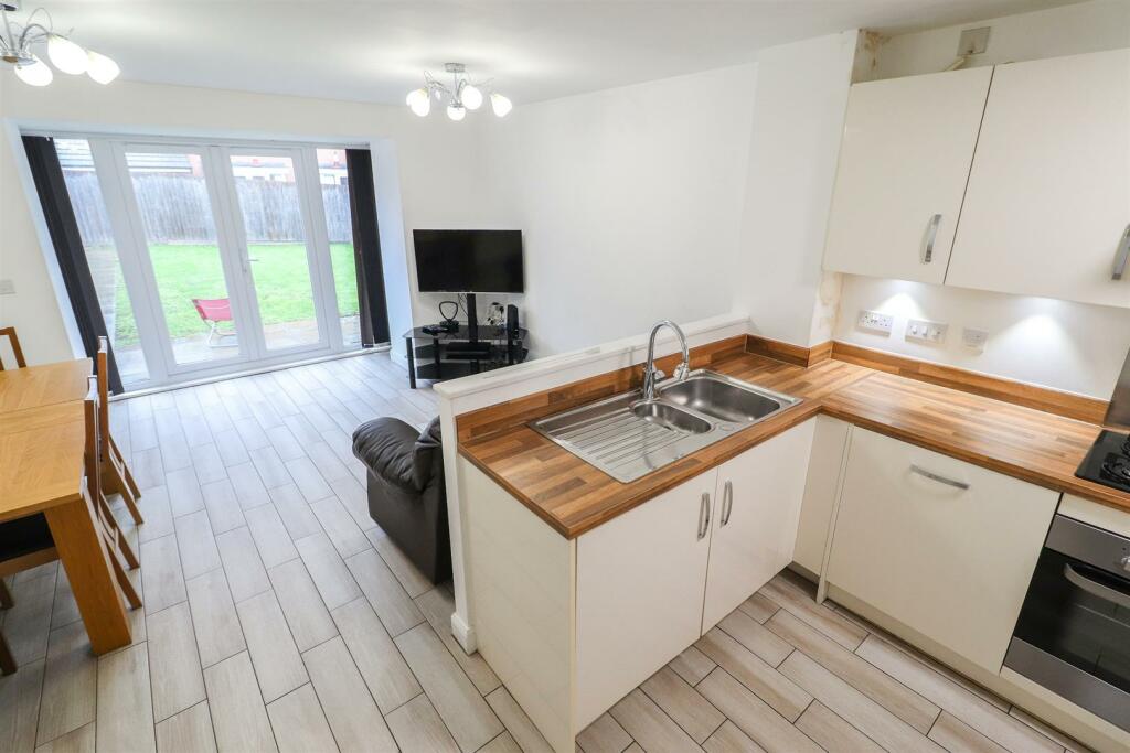 Additional property image - Canal View, City Centre, Coventry