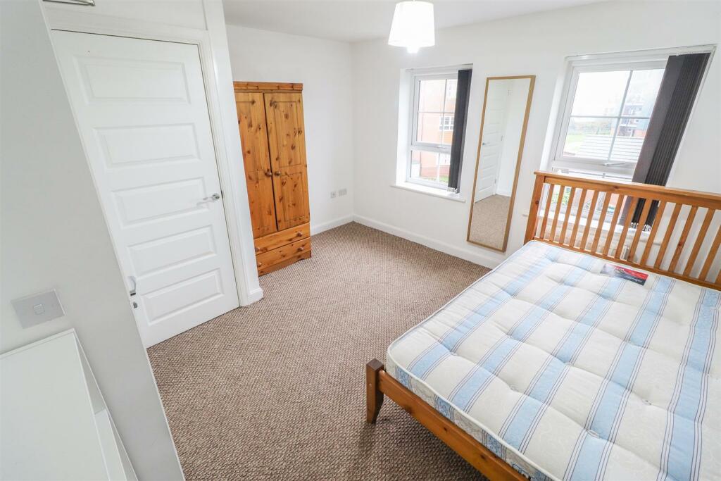 Additional property image - Canal View, City Centre, Coventry