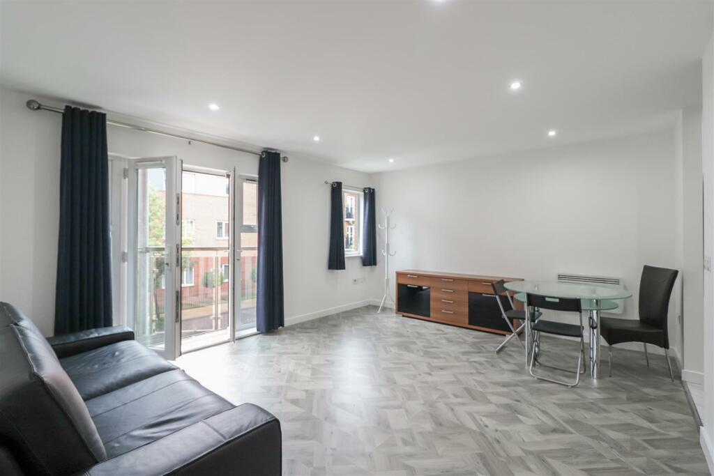 Additional property image - Caister Hall, Conisbrough Keep, Coventry