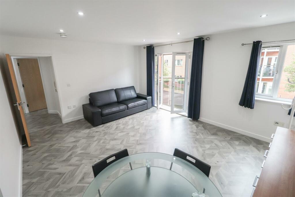Additional property image - Caister Hall, Conisbrough Keep, Coventry