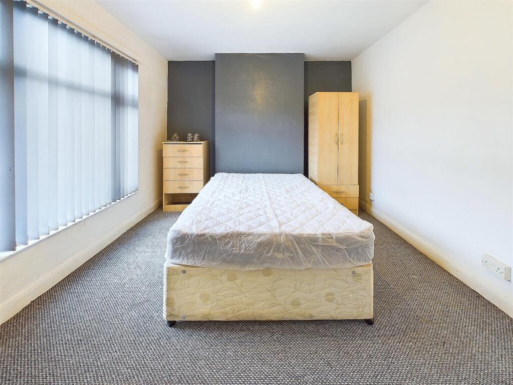 Additional property image - Gulson Road, Stoke, Coventry