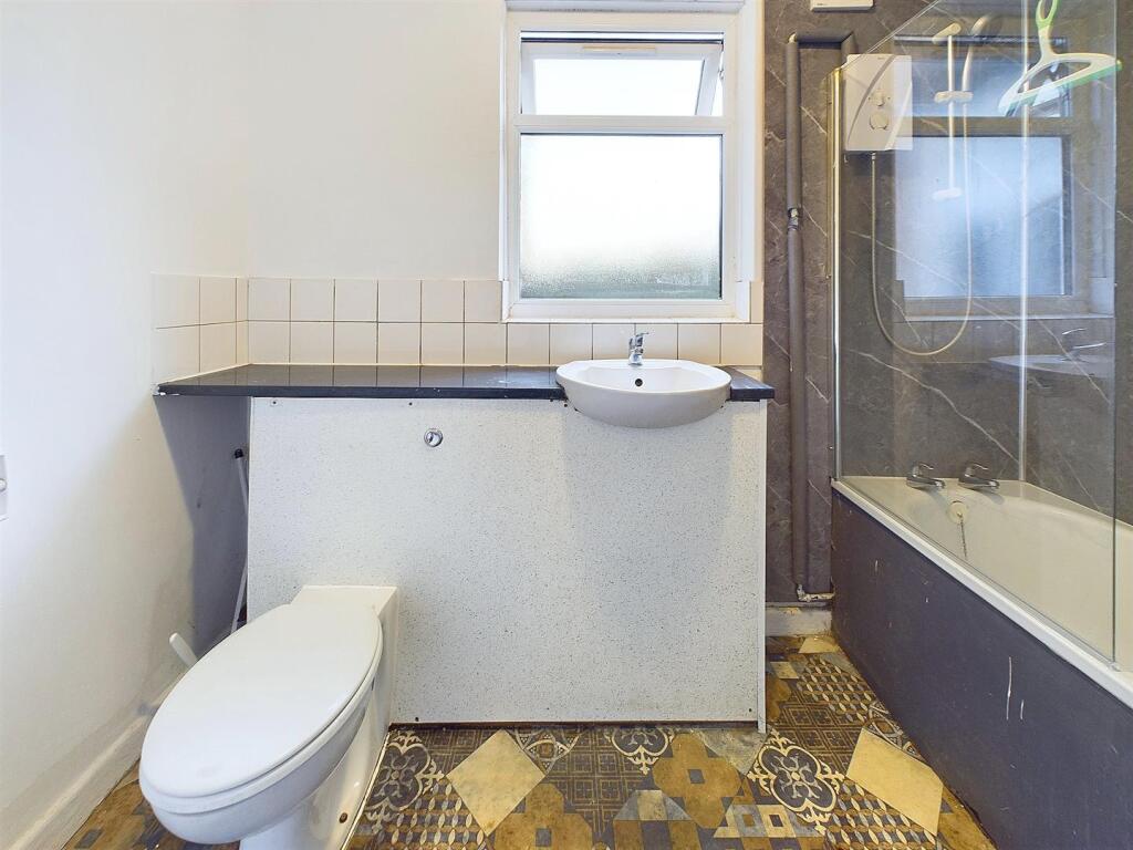 Additional property image - Gulson Road, Stoke, Coventry
