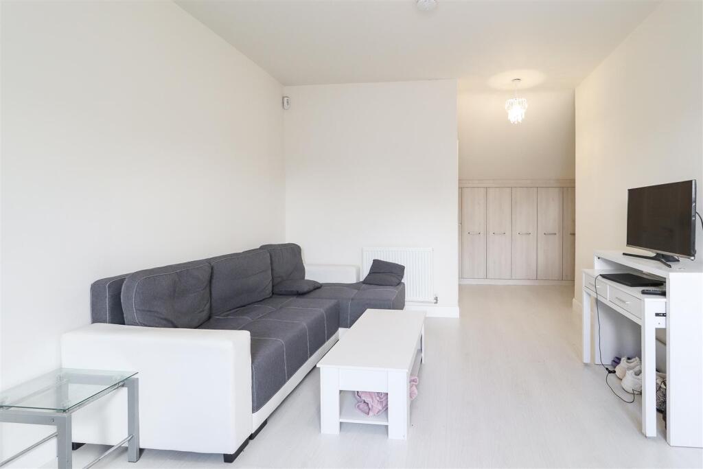 Additional property image - Tawny Grove, Canley, Coventry