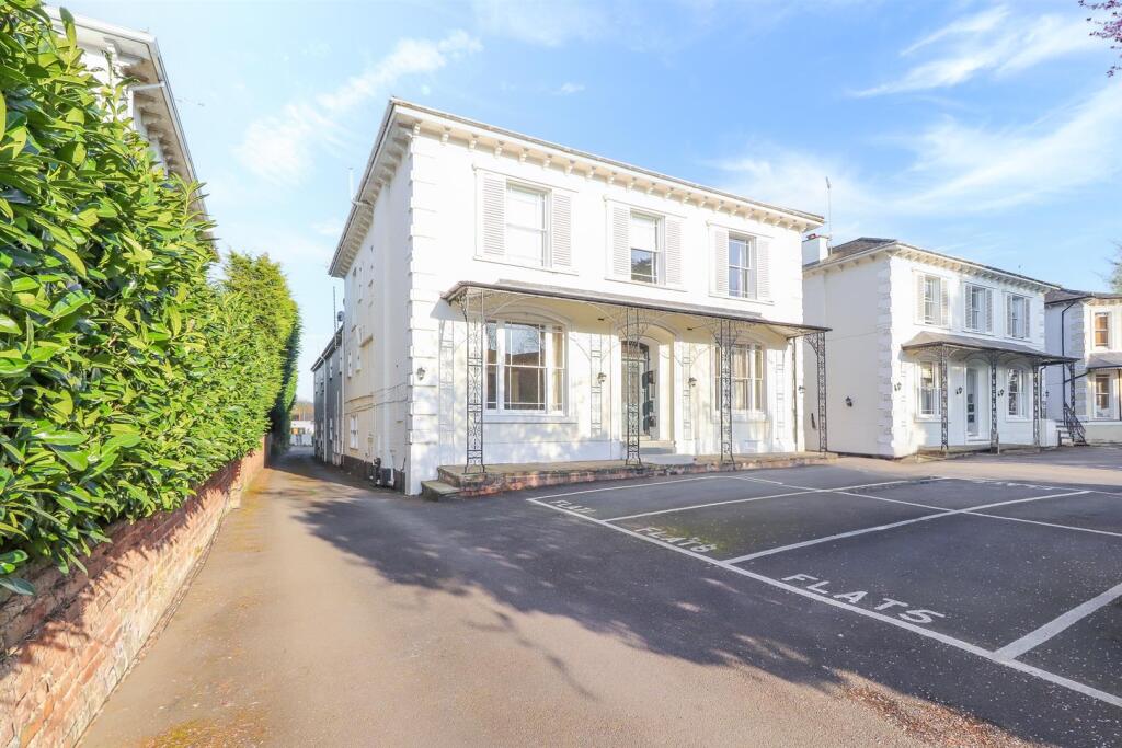 Main image of property: Kenilworth Road, Leamington Spa