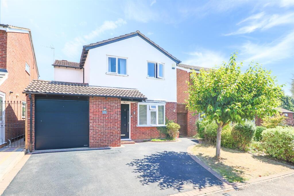 Main image of property: Norton Drive, Warwick