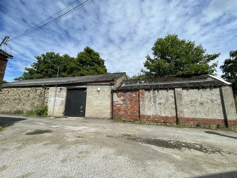 Light industrial facility to lease in Unit 19, Calder Trading Estate