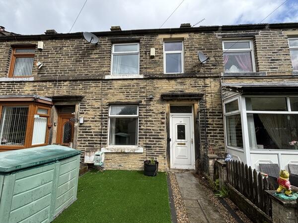 Main image of property: 27 Holmes Terrace, Halifax, West Yorkshire, HX2