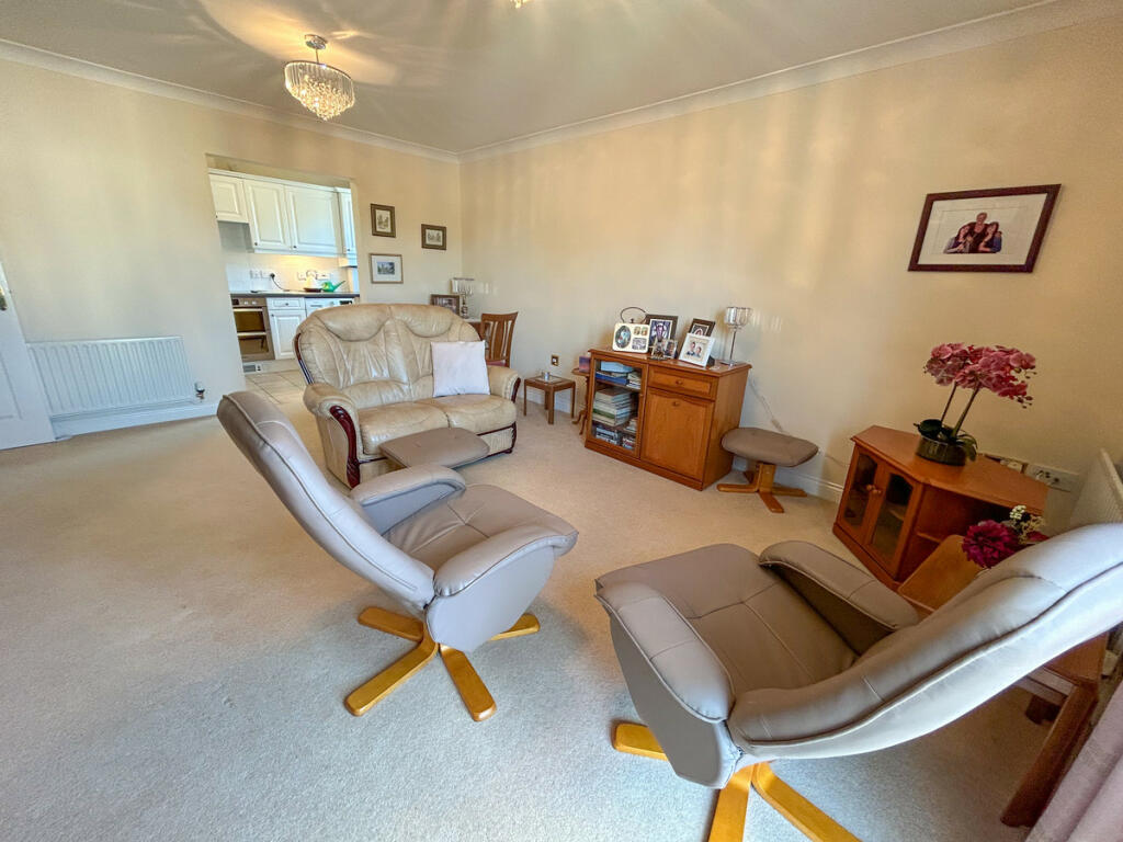 Additional property image - Compton Court, Rugby, CV22