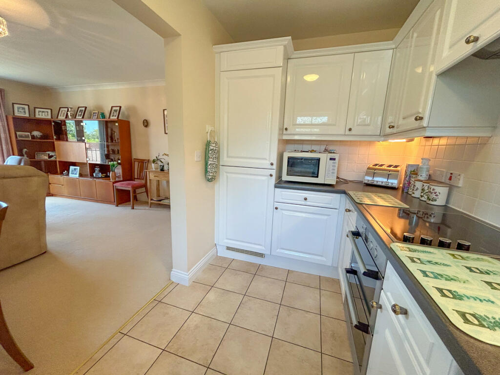 Additional property image - Compton Court, Rugby, CV22