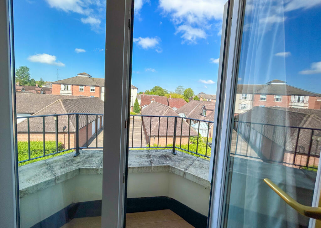 Additional property image - Compton Court, Rugby, CV22