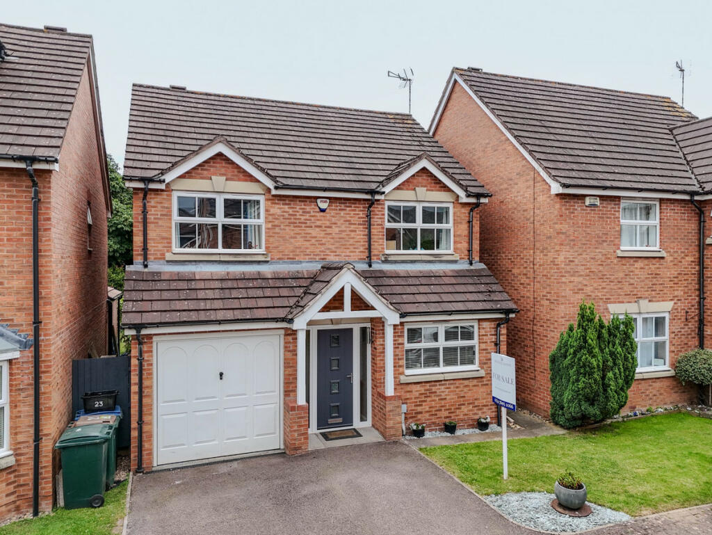 Main image of property: Pheasant Oak, Coventry, CV4