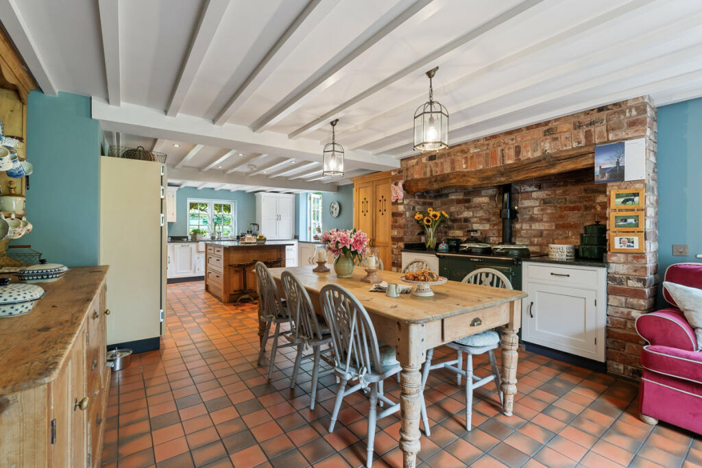 Additional property image - Church End, Priors Hardwick, CV47