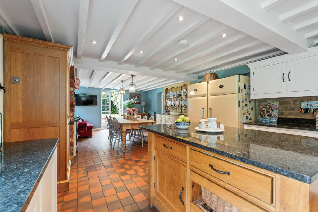Additional property image - Church End, Priors Hardwick, CV47