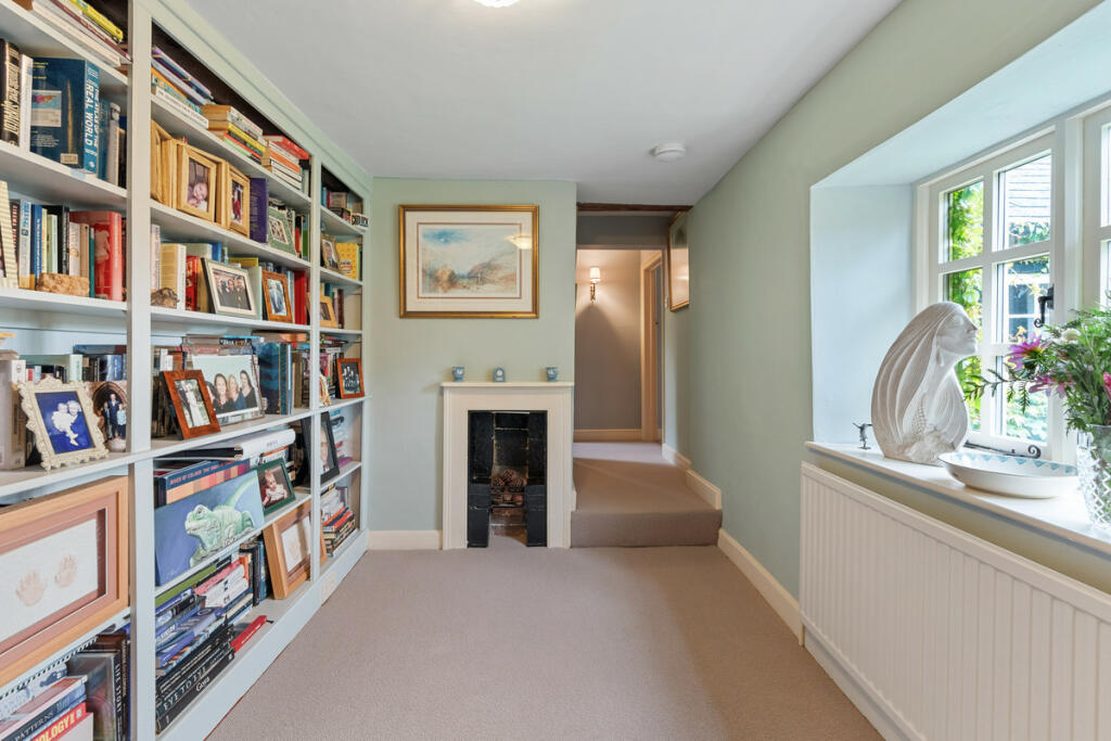 Additional property image - Church End, Priors Hardwick, CV47