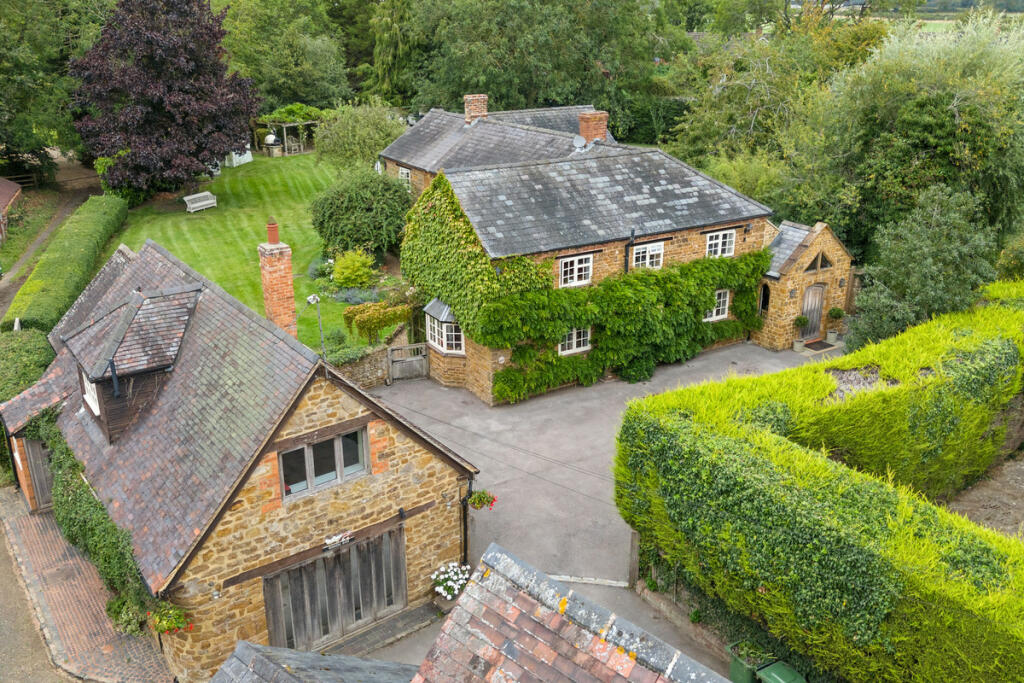 Additional property image - Church End, Priors Hardwick, CV47