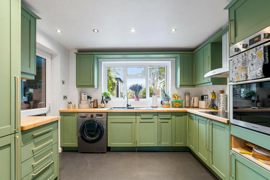 Additional property image - Top Street, Northend, CV47