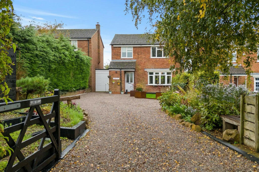 Additional property image - Top Street, Northend, CV47