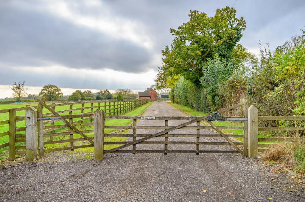 Additional property image - Plott Lane, Stretton On Dunsmore, CV23
