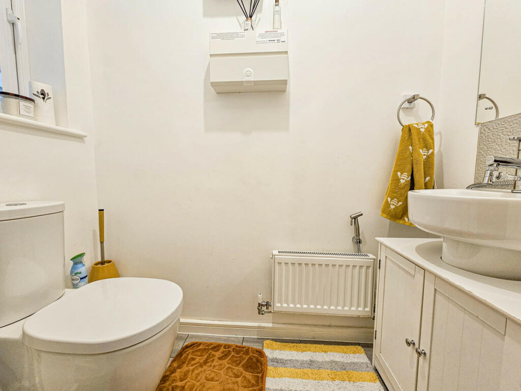 Additional property image - Polar Avenue, Nuneaton, CV10