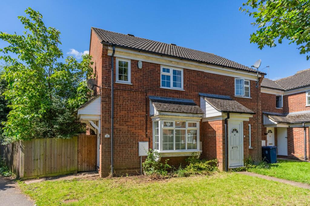 3 bedroom end of terrace house for sale in The Sycamores, Milton, CB24