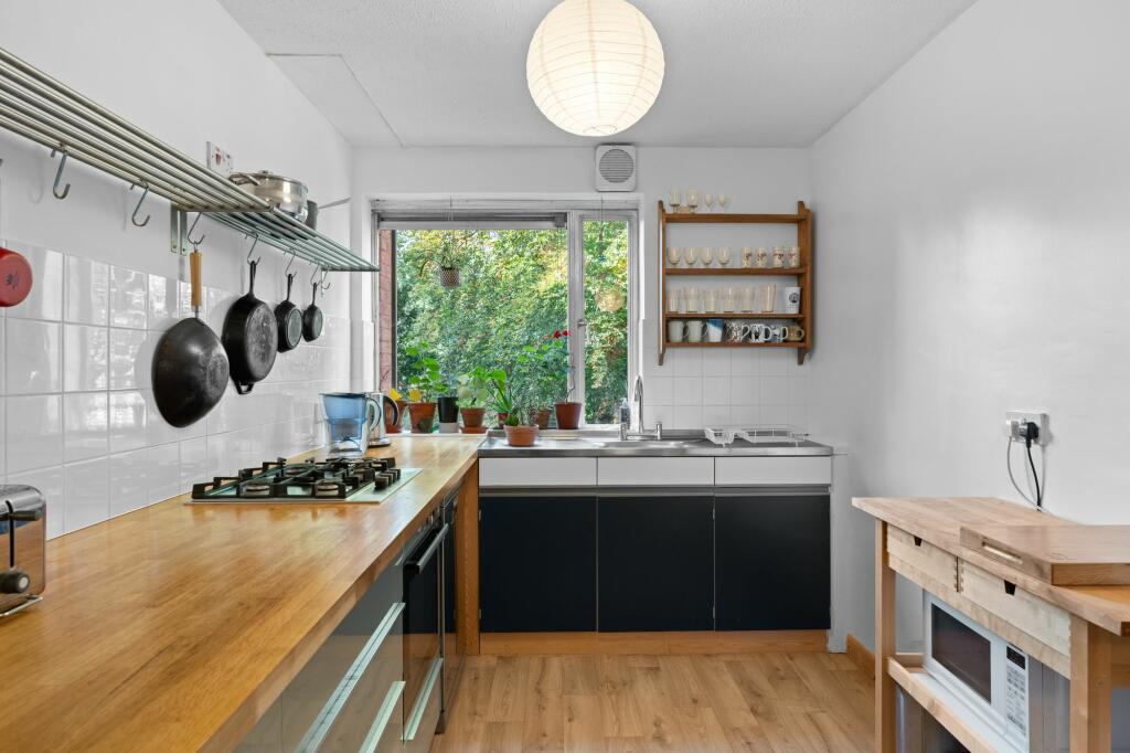 Additional property image - Marlborough Court, Cambridge, CB3