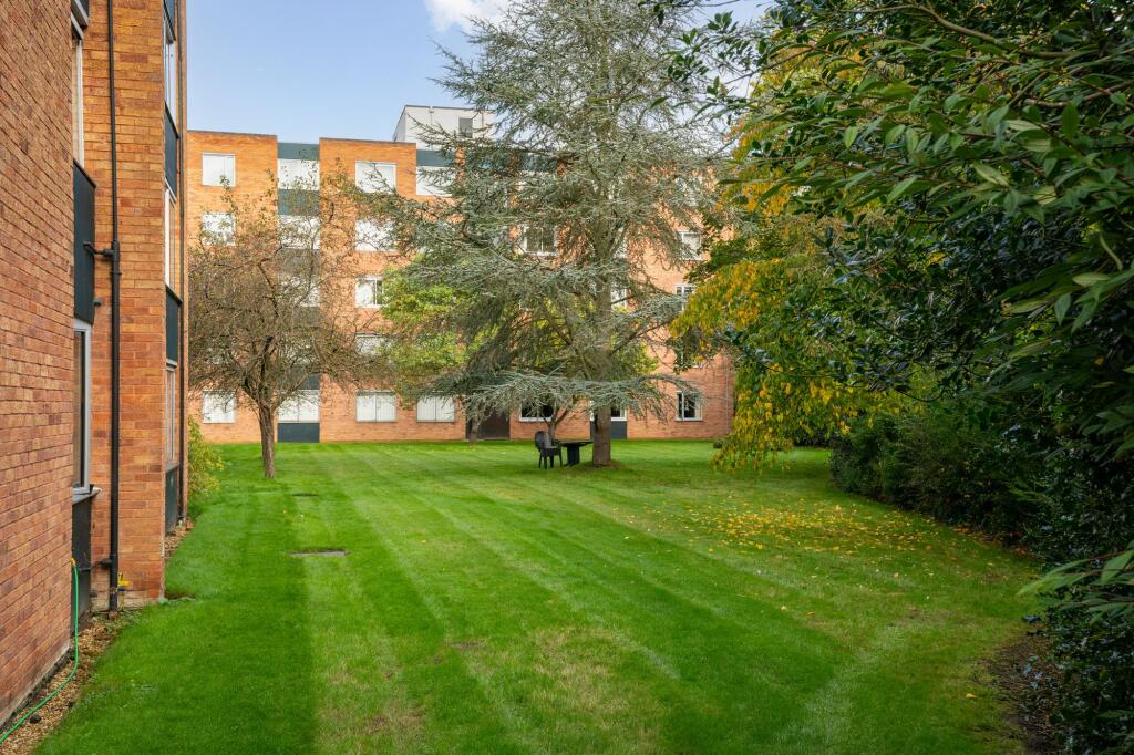 Additional property image - Marlborough Court, Cambridge, CB3