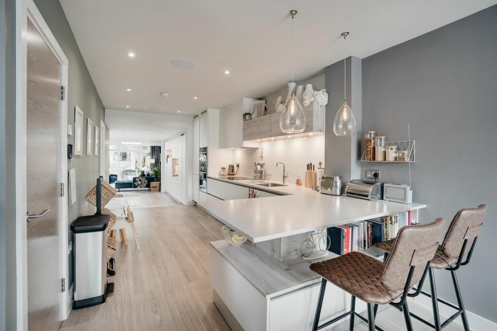 Additional property image - Milton Road, Cambridge, CB4