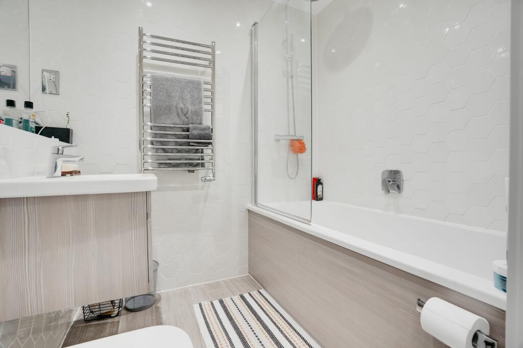 Additional property image - Milton Road, Cambridge, CB4