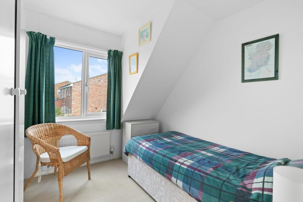 Additional property image - Alice Way, Histon, CB24