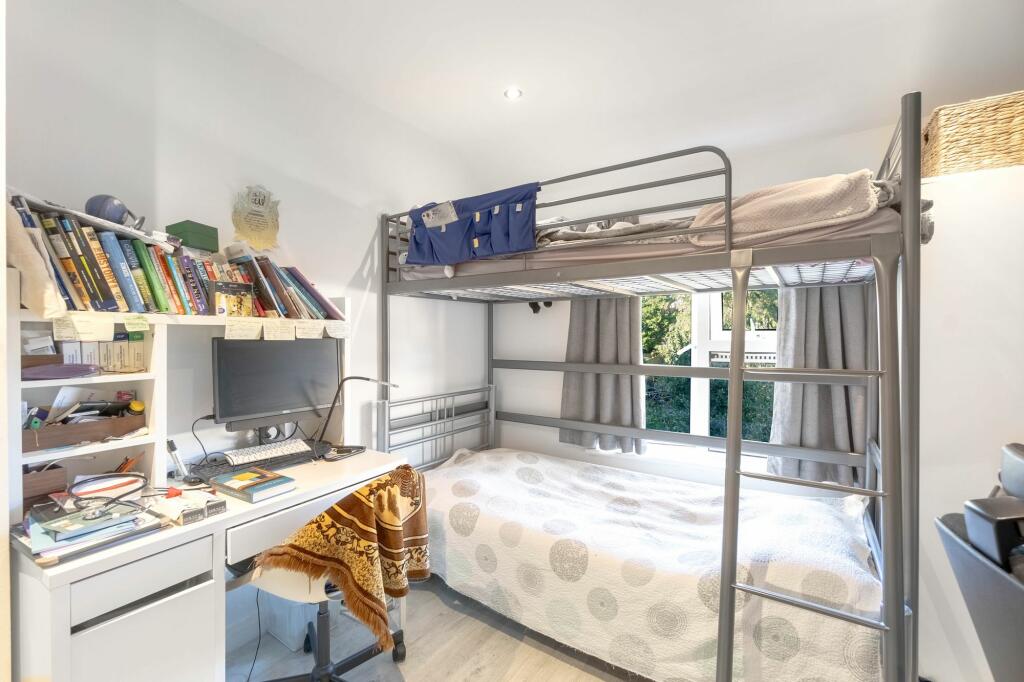 Additional property image - Garden Walk, Cambridge, CB4