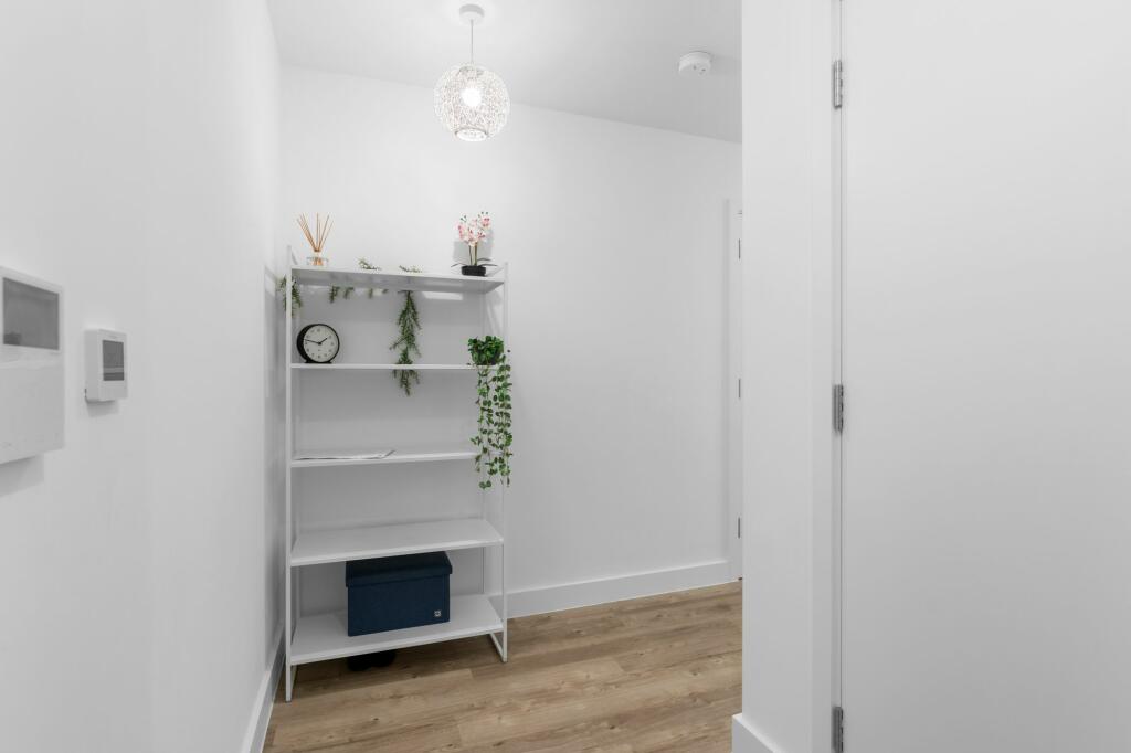 Additional property image - Gildenhowe, Cambridge, CB3