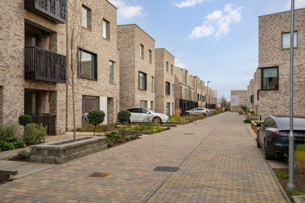 Additional property image - Gildenhowe, Cambridge, CB3