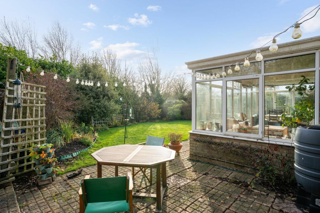 Additional property image - Mailes Close, Barton, CB23