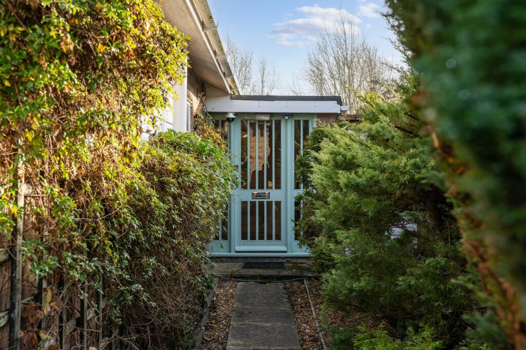 Additional property image - Mailes Close, Barton, CB23