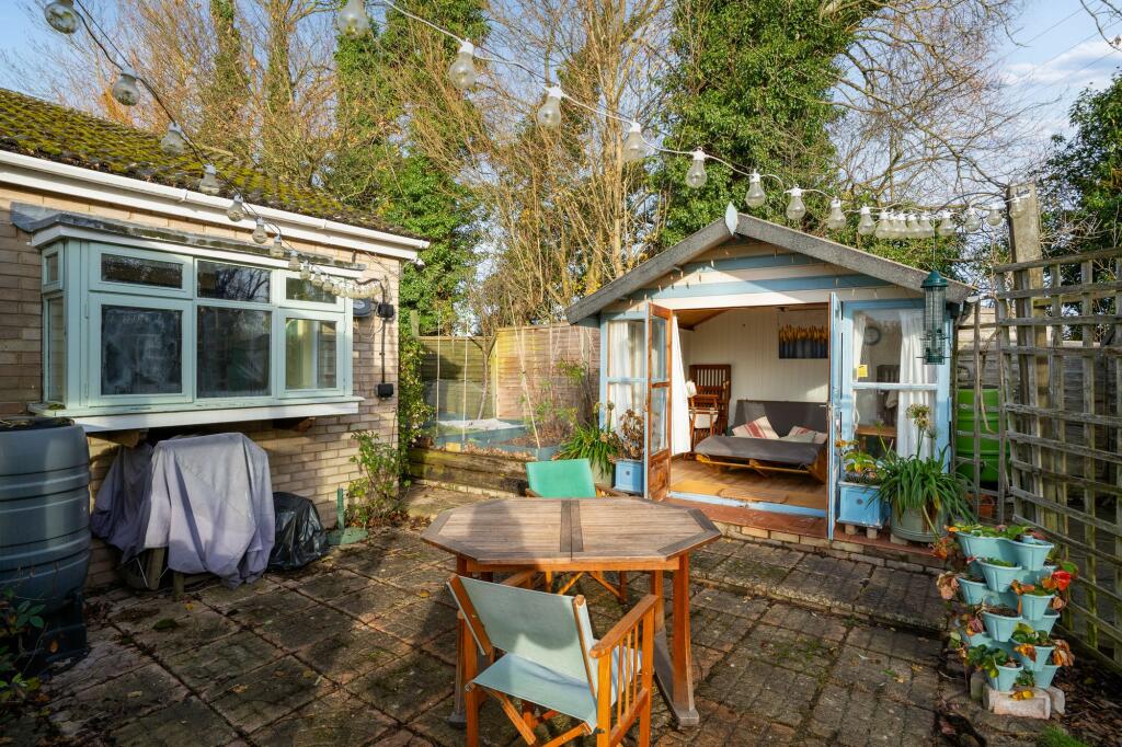 Additional property image - Mailes Close, Barton, CB23