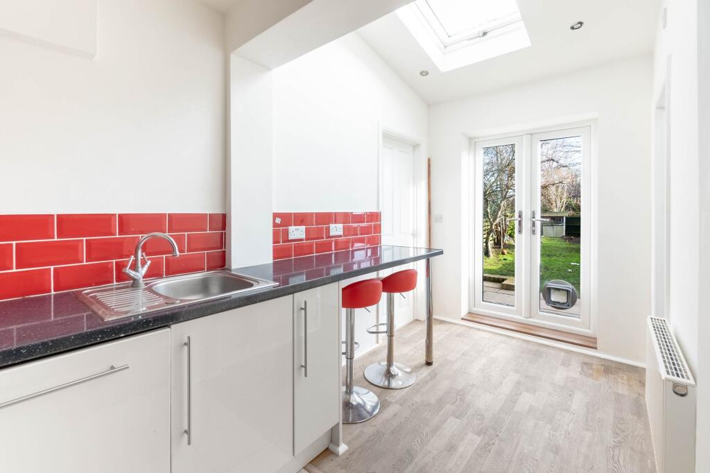 Additional property image - Carlton Way, Cambridge, CB4
