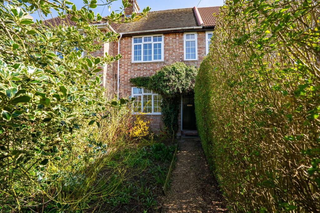Main image of property: High Street, Girton, CB3