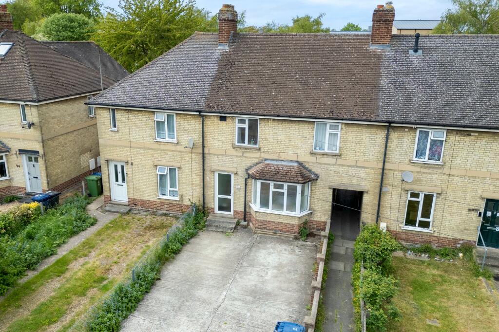 4 bedroom terraced house
