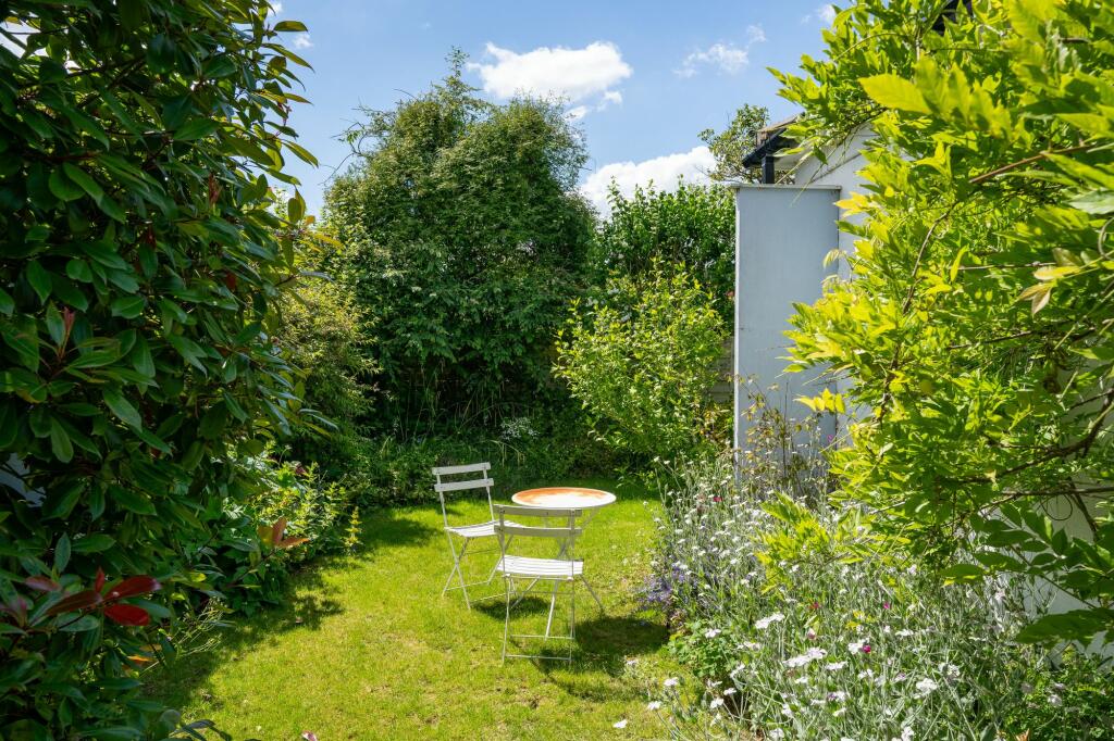 Additional property image - Hines Lane, Comberton, CB23