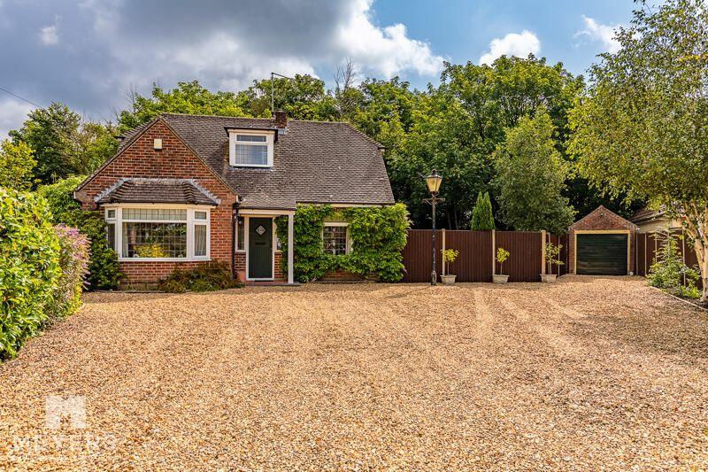 3 bedroom detached bungalow for sale in Northbourne, Bournemouth, BH10