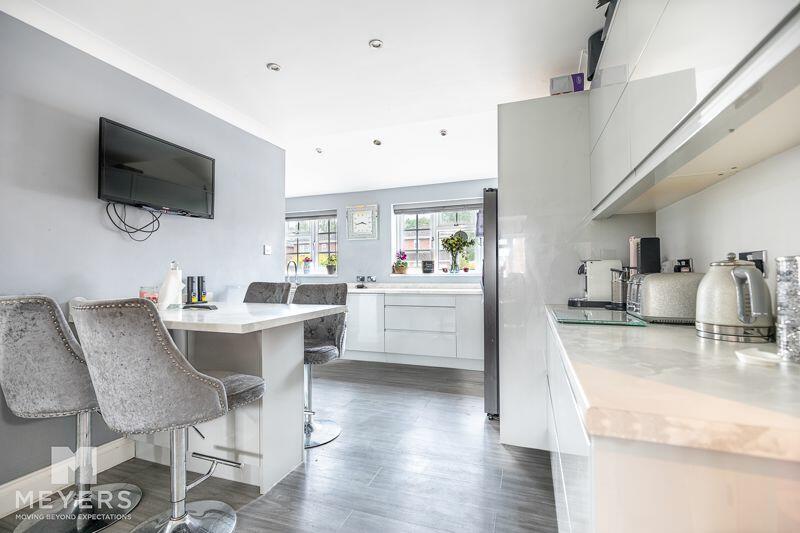 Additional property image - Sandringham Close, Muscliff, BH9