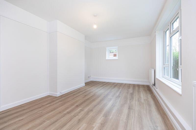 Additional property image - Turbary Park Avenue, Bournemouth