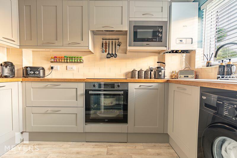 Additional property image - Canford Gardens, Wallisdown, BH11