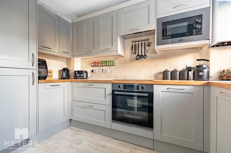 Additional property image - Canford Gardens, Wallisdown, BH11